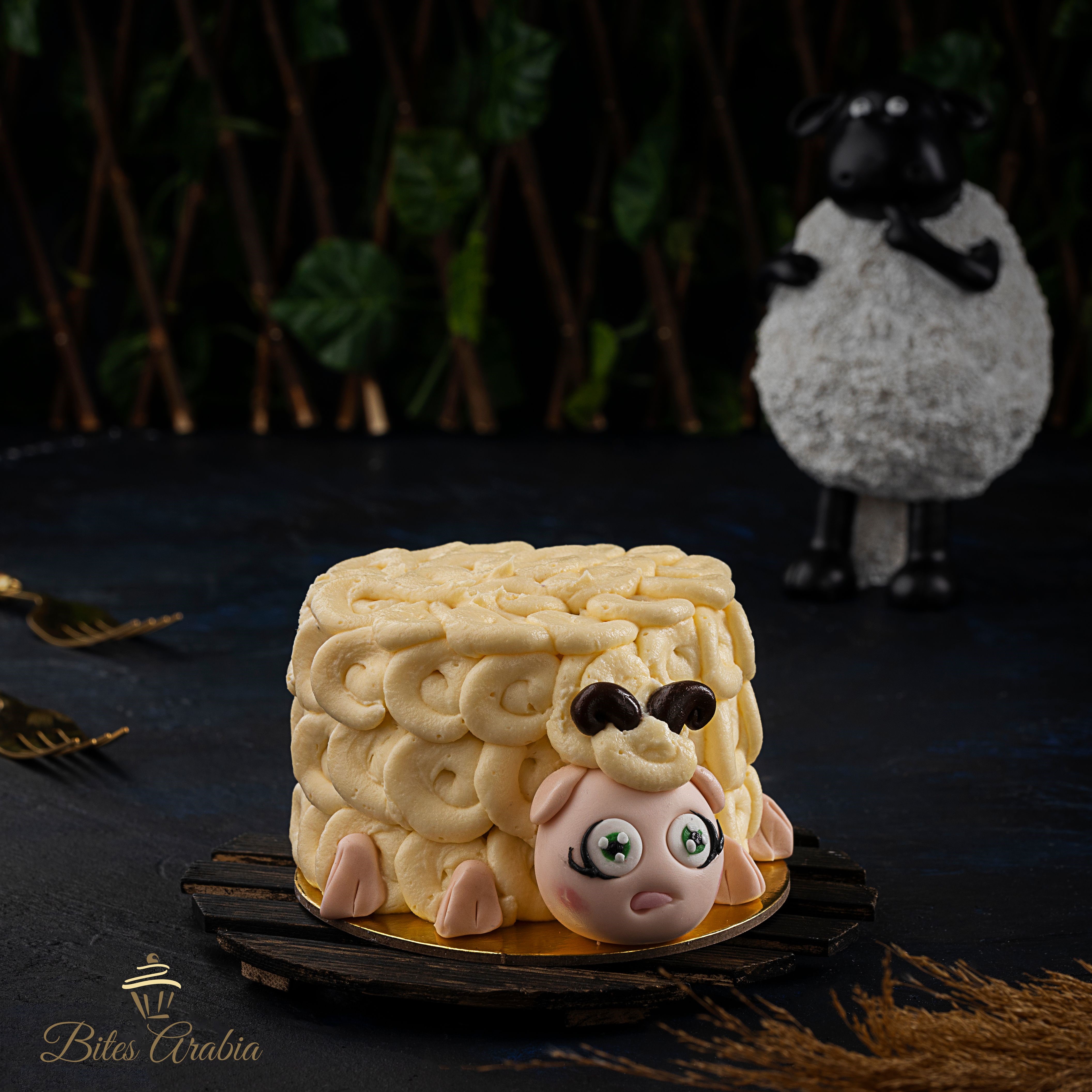 ميني كيك العيد فانيليا فراولة م.ت